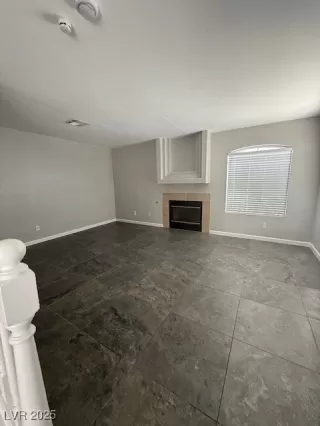 Photo #3: 2700181 Listing 