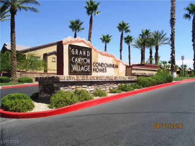 MLS: 2700202 Condo For Sale