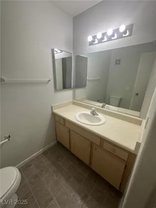 Photo #5: 2700230 Listing 