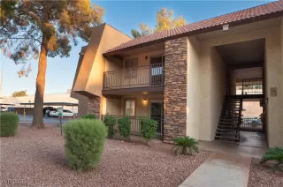 Photo #1: 2700233 Listing