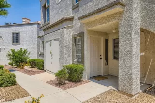 Photo #3: 2700243 Listing 