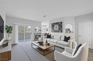 Photo #1: 2700253 Listing 