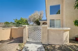 Photo #1: 2700300 Listing