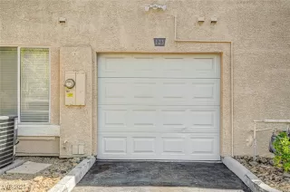 Photo #6: 2700300 Listing