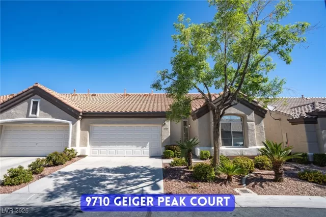 MLS: 2700322 Condo For Sale