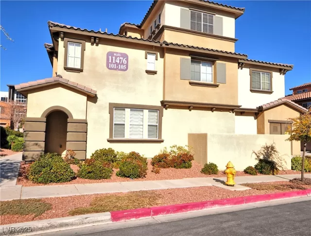 MLS: 2700357 Condo For Sale