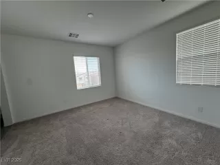 Photo #5: 2700391 Listing 