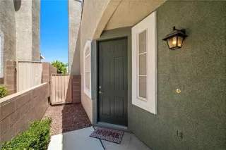 Photo #4: 2700474 Listing