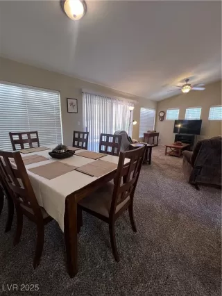 Photo #6: 2700525 Listing 