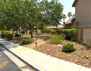 Photo #4: 2700527 Listing