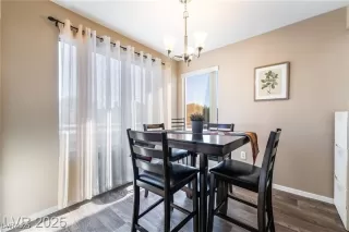 Photo #4: 2700556 Listing 