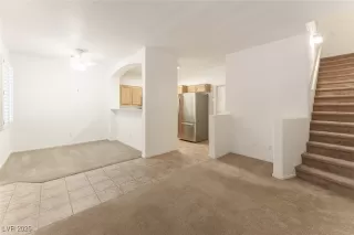 Photo #1: 2700559 Listing 