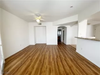 Photo #3: 2700591 Listing 