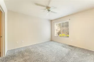 Photo #6: 2700599 Listing 