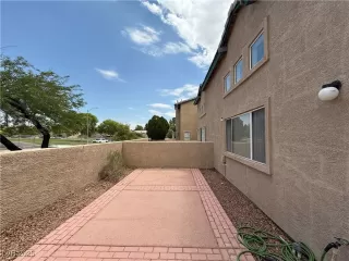 Photo #2: 2700612 Listing 