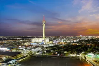 Photo #3: 2700626 Listing