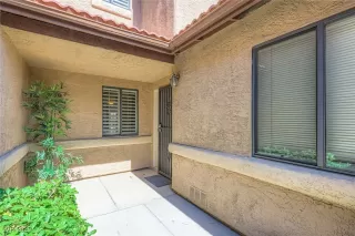 Photo #4: 2700635 Listing 