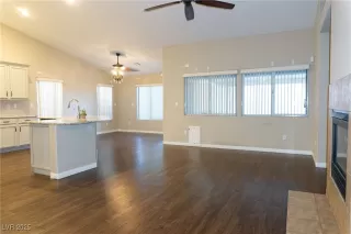 Photo #6: 2700639 Listing 