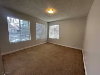 Photo #3: 2700668 Listing 