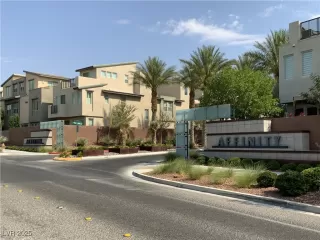 Primary Photo for MLS#: 2700673