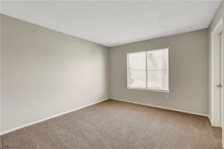 Photo #6: 2700681 Listing 