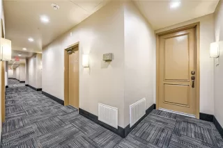 Photo #1: 2700707 Listing 