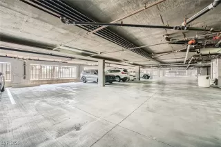 Photo #6: 2700707 Listing 