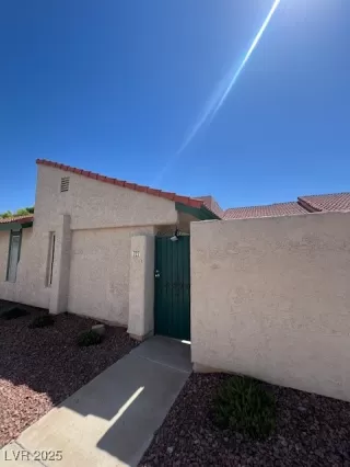 More Details about MLS # 2700721 : 727 HERITAGE VISTA AVENUE