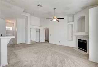 Photo #3: 2700727 Listing 