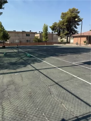 Photo #2: 2700746 Listing 