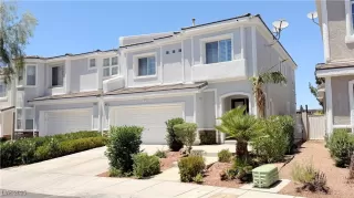 Photo #2: 2700768 Listing