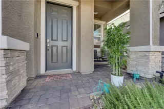 Photo #3: 2700792 Listing 