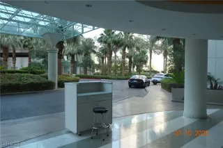 Photo #6: 2700804 Listing 