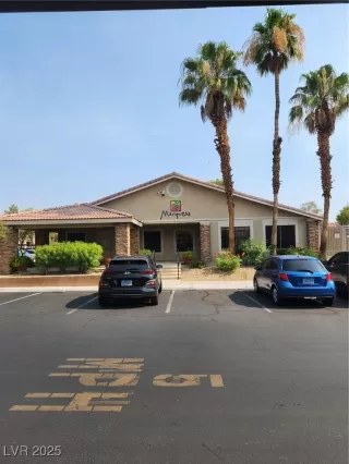 Photo #1: 2700806 Listing 