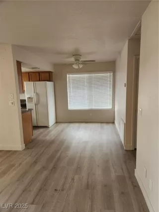 Photo #5: 2700806 Listing 