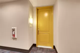 Photo #1: 2700810 Listing 