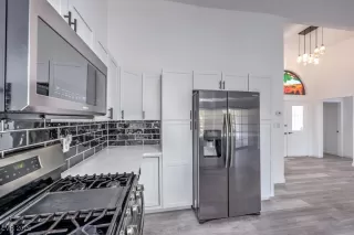 Photo #6: 2700813 Listing 