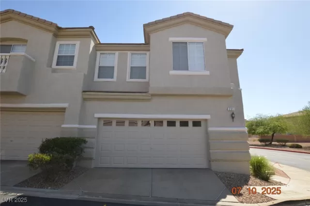 MLS: 2700867 Condo For Sale