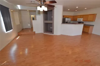 Photo #3: 2700867 Listing 