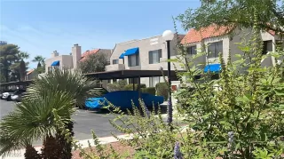 Photo #1: 2700906 Listing 