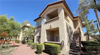 Photo #1: 2700919 Listing 