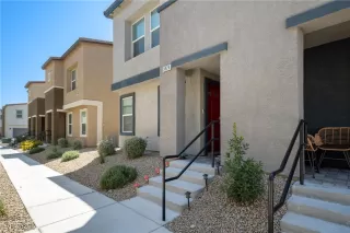 Photo #6: 2700924 Listing 