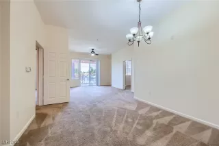 Photo #6: 2700929 Listing