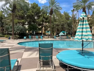 Photo #6: 2700954 Listing 