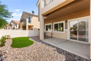 Photo #5: 2700963 Listing 