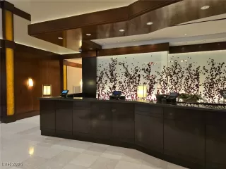 Photo #1: 2701020 Listing 