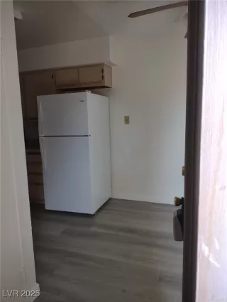 Photo #1: 2701021 Listing 