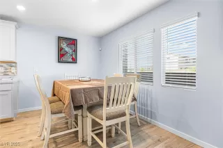 Photo #6: 2701034 Listing