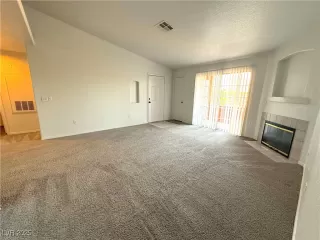 Photo #1: 2701044 Listing 