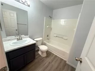 Photo #4: 2701044 Listing 